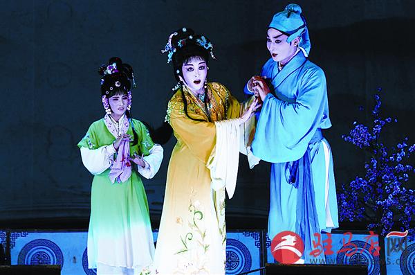 zhaol160749.jpg