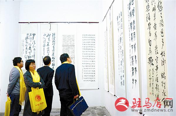 wangc190436.jpg