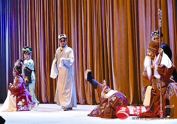 zhaol161149.jpg