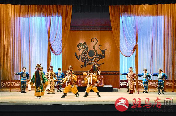 zhaol161170.jpg