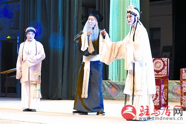 zhaol170699.jpg