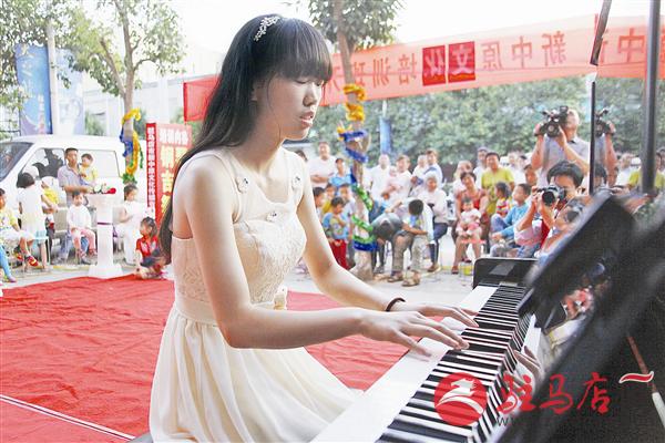 zhangz1506159.jpg