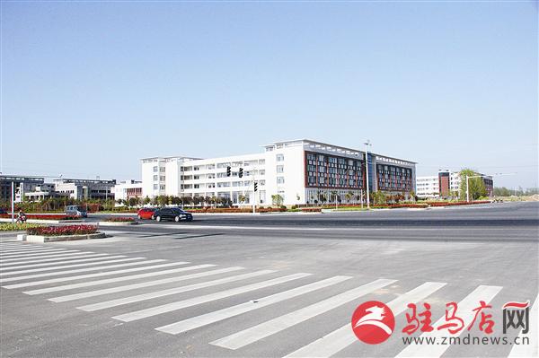 zhangz1504172.jpg