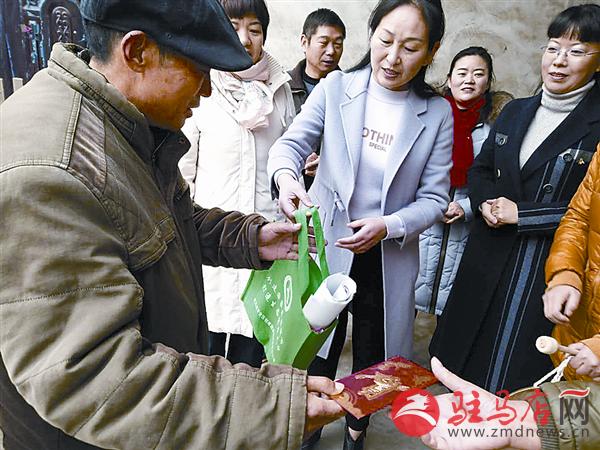 zhangxj1901141.jpg