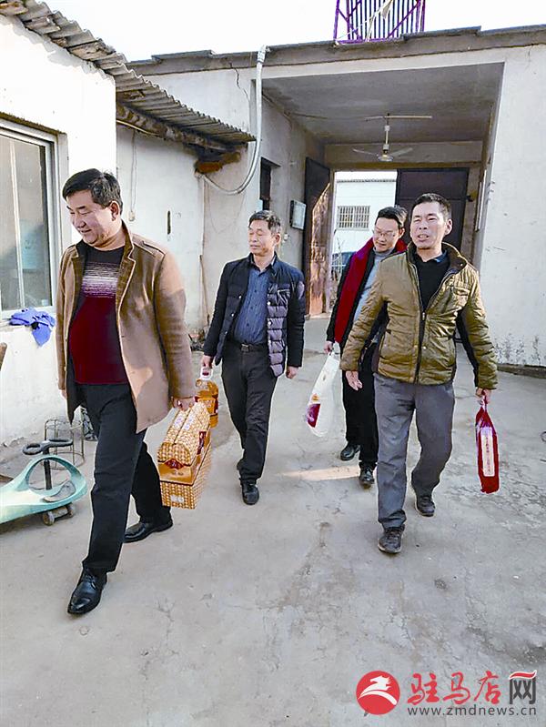 zhangxj1901134.jpg