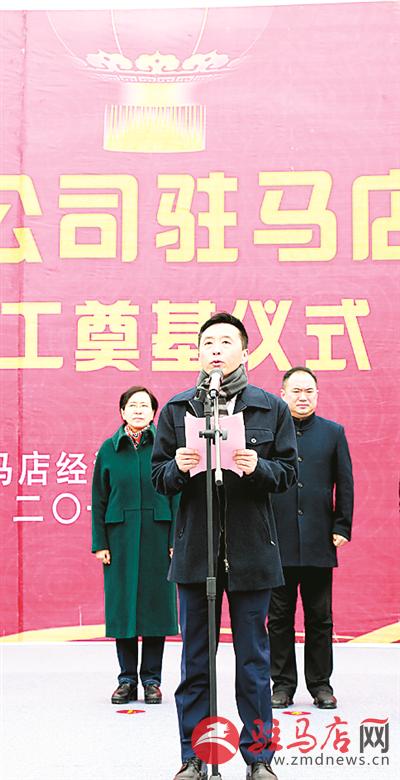 zhaol190237.jpg