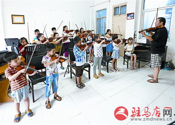 wangj1507125.jpg