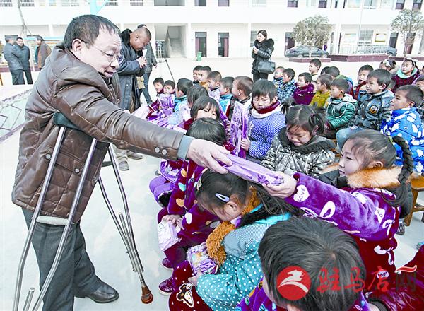 wangj1601121.jpg