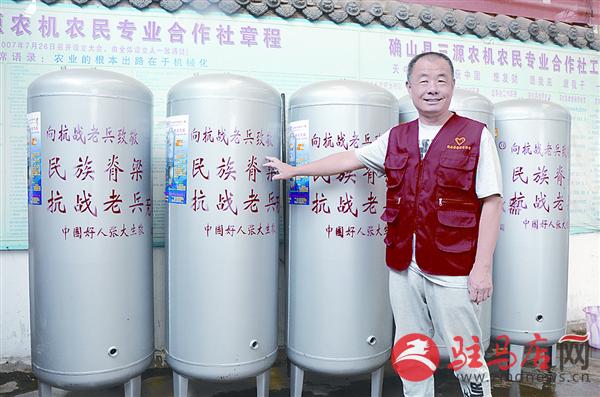 guojg1706182.jpg