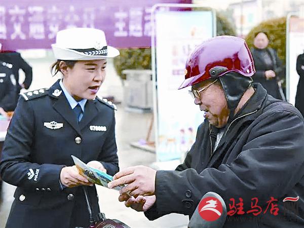 yangxh1812181.jpg