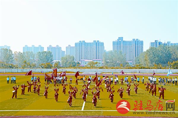 yangxh1807127.jpg