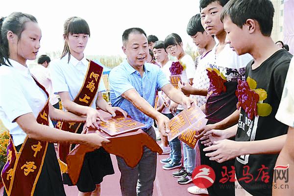 wangk160937.jpg