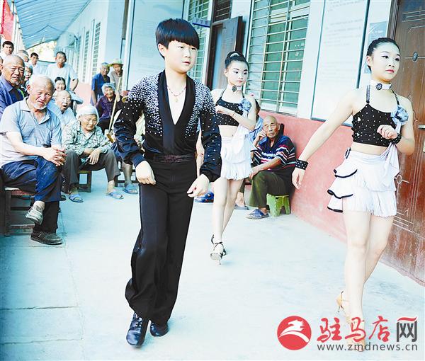 zhangz1506161.jpg