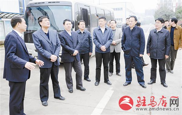 zhangz1504206.jpg