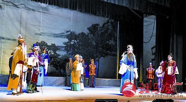 wangj1601142.jpg