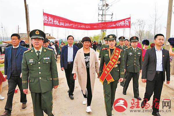 yangxh1903307.jpg