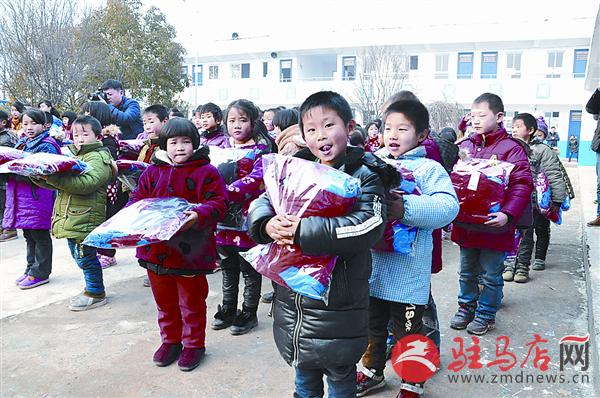 zhaol170141.jpg