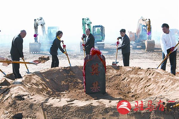 wangj151017.jpg