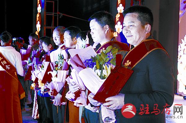wangj160323.jpg