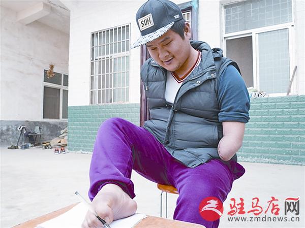 yangxh1903257.jpg